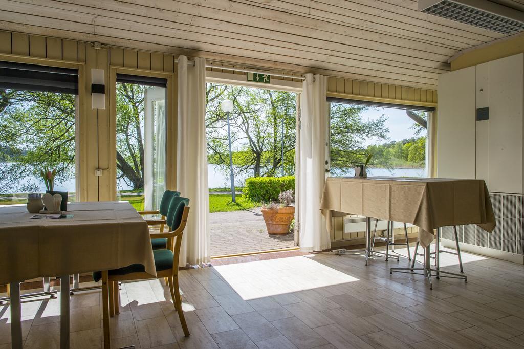 Hotell Sjoevillan Upplands-Vasby Bagian luar foto