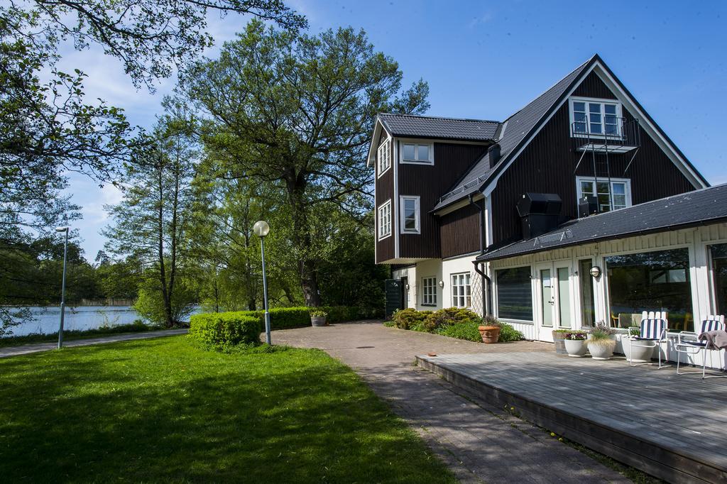Hotell Sjoevillan Upplands-Vasby Bagian luar foto
