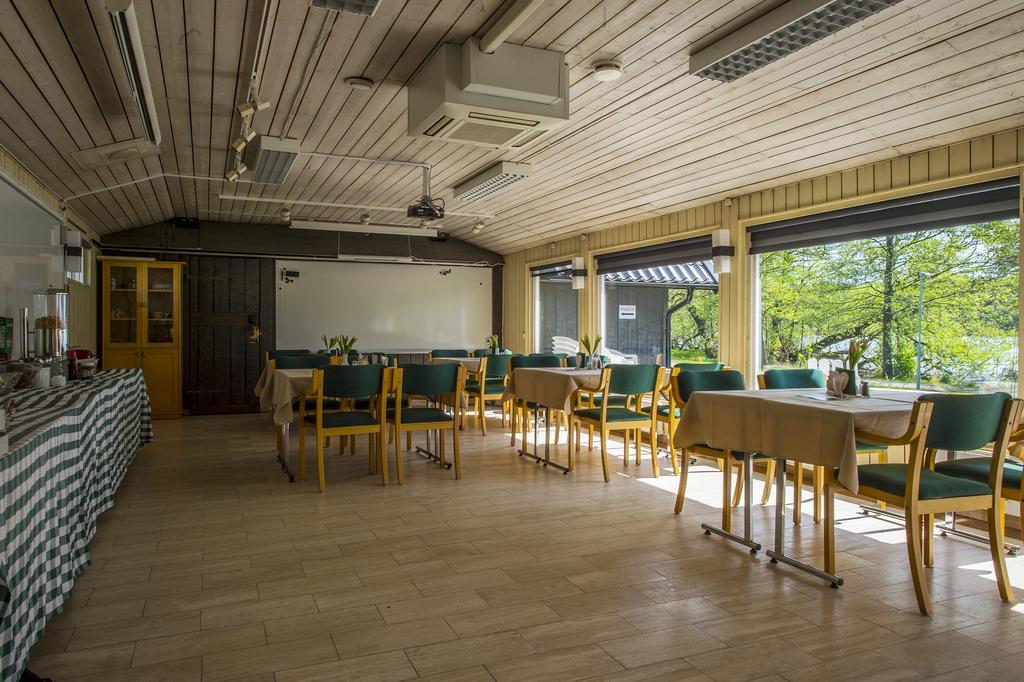 Hotell Sjoevillan Upplands-Vasby Bagian luar foto